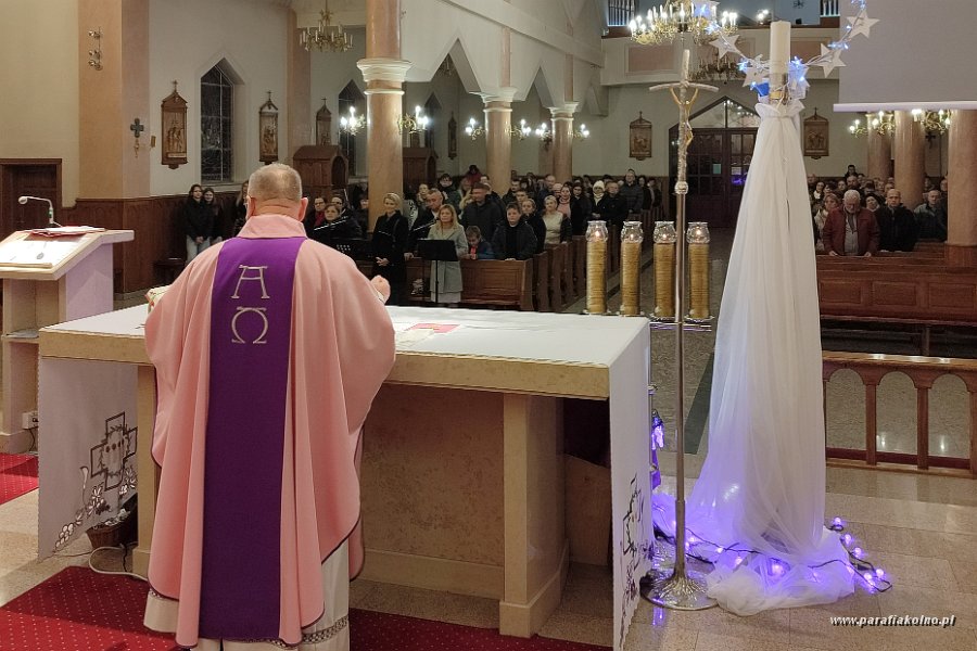 31 Niedziela - msza wieczorna.jpg